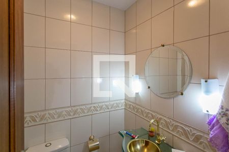 Casa à venda com 280m², 4 quartos e 2 vagasLavabo