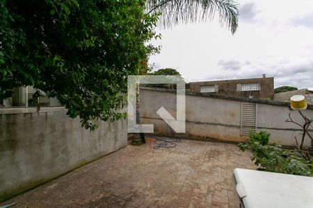 Casa à venda com 280m², 4 quartos e 2 vagasQuintal