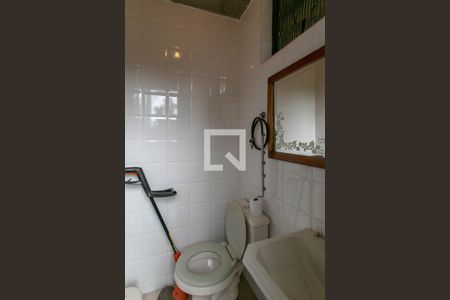 Casa à venda com 280m², 4 quartos e 2 vagasLavabo