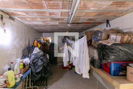 Casa à venda com 280m², 4 quartos e 2 vagasLavanderia