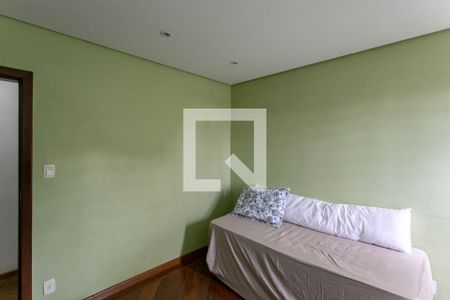 Casa à venda com 280m², 4 quartos e 2 vagasQuarto 1