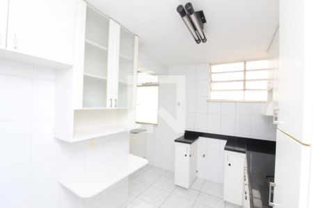 Apartamento à venda com 3 quartos, 106m² em Santa Lúcia, Belo Horizonte