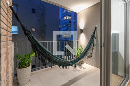 Apartamento à venda com 55m², 1 quarto e 1 vaga Apartamento à venda com 55m², 1 quarto e 1 vagaVaranda