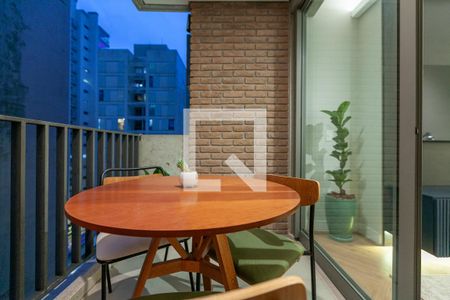 Apartamento à venda com 55m², 1 quarto e 1 vaga Apartamento à venda com 55m², 1 quarto e 1 vagaVaranda