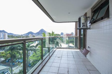 Apartamento à venda com 166m², 3 quartos e sem vagaSacada Quarto 1 e 2