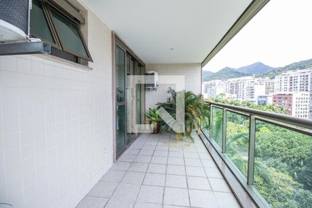 Apartamento à venda com 166m², 3 quartos e sem vagaSacada Quarto 1 e 2