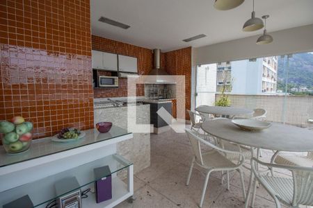 Apartamento à venda com 166m², 3 quartos e sem vagaÁrea gourmet/ Cozinha