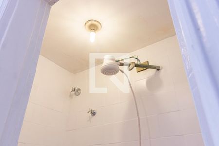 Apartamento para alugar com 85m², 2 quartos e 2 vagas Apartamento para alugar com 85m², 2 quartos e 2 vagasBanheiro de Serviço