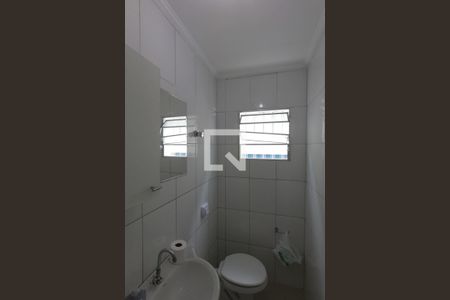 Casa à venda com 260m², 3 quartos e 2 vagasLavabo