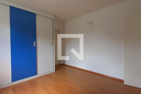 Casa à venda com 260m², 3 quartos e 2 vagasQuarto