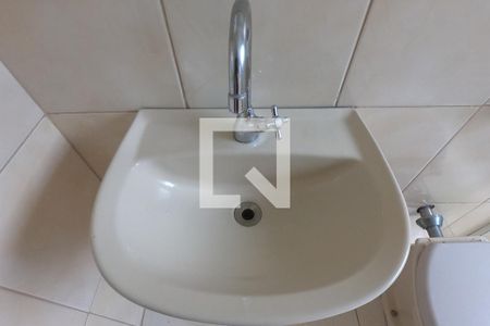 Casa à venda com 260m², 3 quartos e 2 vagasBanheiro 