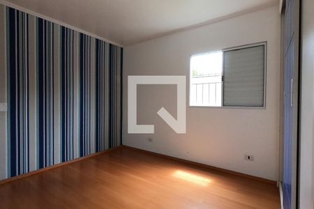 Casa à venda com 260m², 3 quartos e 2 vagasQuarto