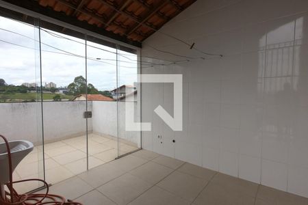 Casa à venda com 260m², 3 quartos e 2 vagasÁrea de Serviço
