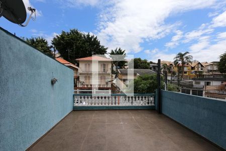 Casa à venda com 260m², 3 quartos e 2 vagasSuíte _ Terraço