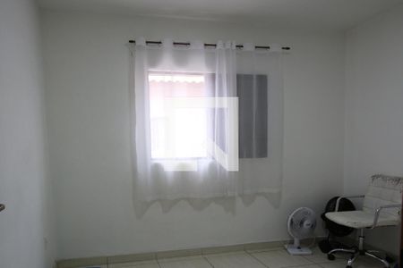 Quarto 1 de casa de condomínio à venda com 2 quartos, 44m² em Jardim Santo Elias (são Miguel), São Paulo