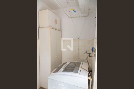 Apartamento para alugar com 74m², 2 quartos e 1 vagaÁrea de serviço