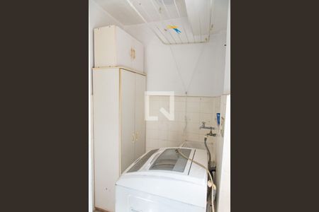 Apartamento para alugar com 74m², 2 quartos e 1 vagaÁrea de serviço