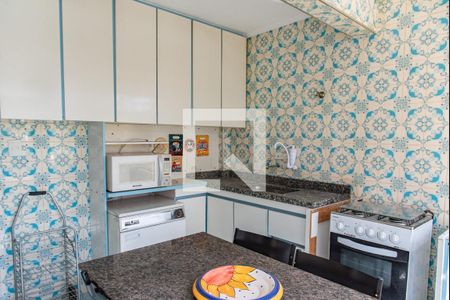 Apartamento para alugar com 74m², 2 quartos e 1 vagaCozinha