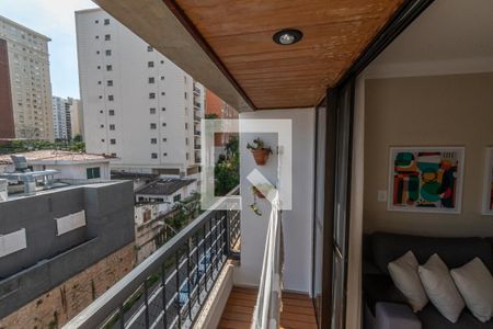 Varanda Sala de Estar/Jantar de apartamento para alugar com 1 quarto, 50m² em Cambuí, Campinas