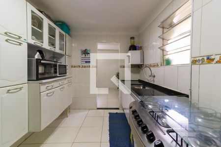 Casa à venda com 250m², 4 quartos e 2 vagas Casa à venda com 250m², 4 quartos e 2 vagasCozinha - Casa 01