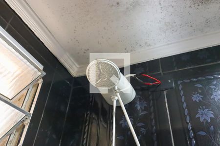 Casa à venda com 250m², 4 quartos e 2 vagas Casa à venda com 250m², 4 quartos e 2 vagasBanheiro - Casa 02