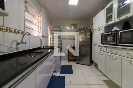 Casa à venda com 250m², 4 quartos e 2 vagas Casa à venda com 250m², 4 quartos e 2 vagasCozinha - Casa 01