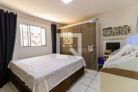 Casa à venda com 250m², 4 quartos e 2 vagas Casa à venda com 250m², 4 quartos e 2 vagasQuarto 2 - Casa 02