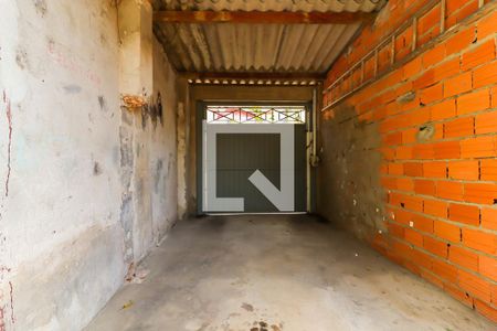 Casa à venda com 250m², 4 quartos e 2 vagas Casa à venda com 250m², 4 quartos e 2 vagasGaragem