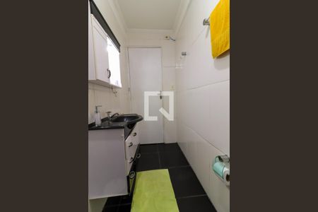 Casa à venda com 250m², 4 quartos e 2 vagas Casa à venda com 250m², 4 quartos e 2 vagasBanheiro 1 - Casa 01