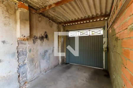 Casa à venda com 250m², 4 quartos e 2 vagas Casa à venda com 250m², 4 quartos e 2 vagasGaragem