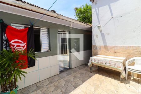 Casa à venda com 250m², 4 quartos e 2 vagas Casa à venda com 250m², 4 quartos e 2 vagasÁrea externa - Casa 01 e 02