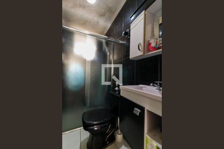 Casa à venda com 250m², 4 quartos e 2 vagas Casa à venda com 250m², 4 quartos e 2 vagasBanheiro - Casa 02