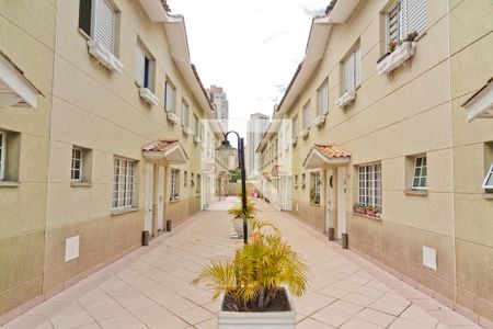 Casa de condomínio à venda com 161m², 3 quartos e 2 vagasÁrea Externa