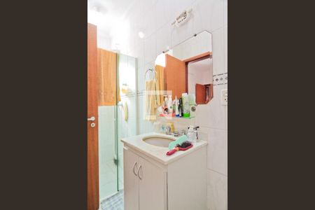 Casa de condomínio à venda com 161m², 3 quartos e 2 vagasBanheiro da Suíte