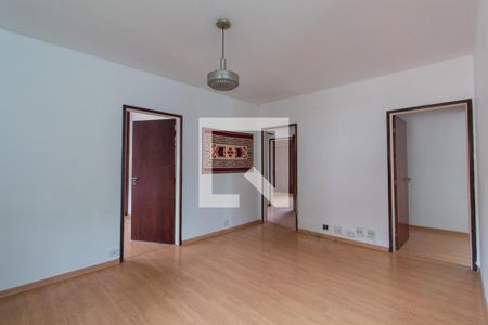 Casa para alugar com 300m², 4 quartos e 3 vagasSegundo Andar