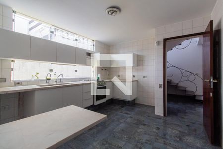 Casa para alugar com 300m², 4 quartos e 3 vagasCozinha