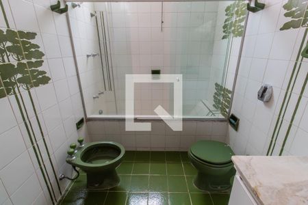 Casa para alugar com 300m², 4 quartos e 3 vagasBanheiro do Quarto 4