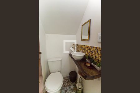 Lavabo de casa à venda com 3 quartos, 150m² em Parque Cruzeiro do Sul, São Paulo