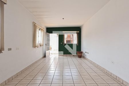 Casa à venda com 120m², 3 quartos e 3 vagasQuarto de Serviço