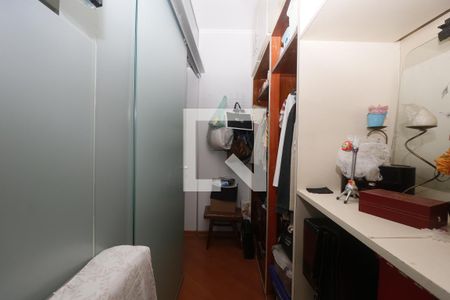 Casa à venda com 300m², 5 quartos e 3 vagasCloset da suíte