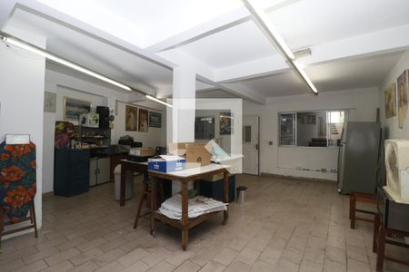 Casa à venda com 300m², 5 quartos e 3 vagasSalão 1