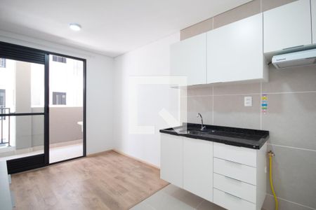 Sala e cozinha de apartamento para alugar com 1 quarto, 32m² em Centro, Osasco