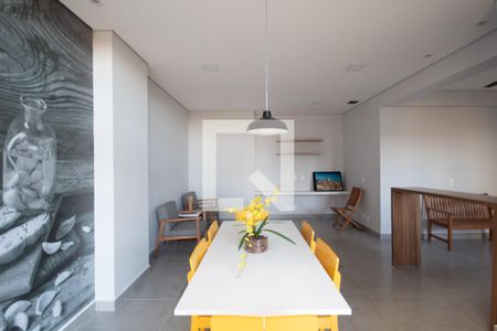Apartamento para alugar com 32m², 1 quarto e 1 vaga Apartamento para alugar com 32m², 1 quarto e 1 vagaÁrea comum - Salão de festas