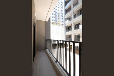 Sacada e área de serviço de apartamento para alugar com 1 quarto, 32m² em Centro, Osasco