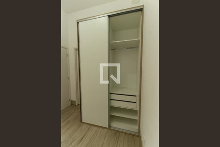 Apartamento à venda com 34m², 1 quarto e sem vaga Apartamento à venda com 34m², 1 quarto e sem vagaDetalhe Suíte
