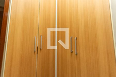 Apartamento à venda com 185m², 3 quartos e 3 vagas Apartamento à venda com 185m², 3 quartos e 3 vagasQuarto de Serviço