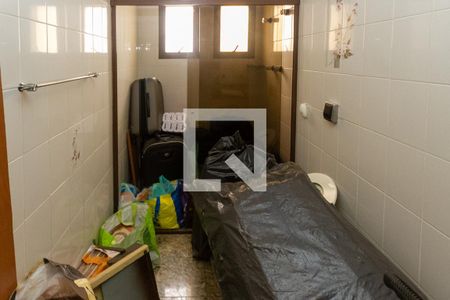 Apartamento à venda com 185m², 3 quartos e 3 vagas Apartamento à venda com 185m², 3 quartos e 3 vagasBanheiro Da Suite