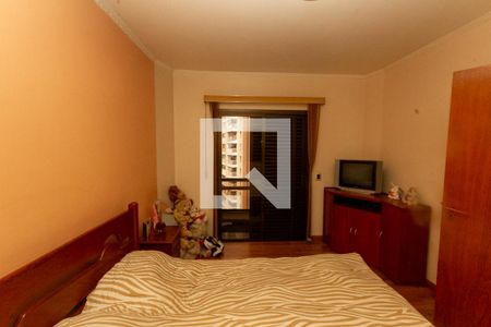 Apartamento à venda com 185m², 3 quartos e 3 vagas Apartamento à venda com 185m², 3 quartos e 3 vagasSuite 02