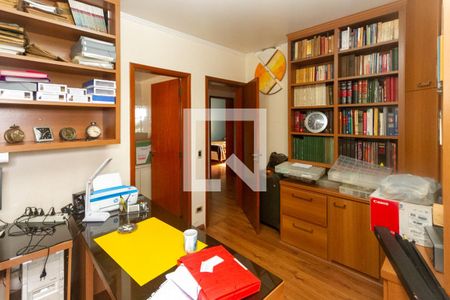 Apartamento à venda com 185m², 3 quartos e 3 vagas Apartamento à venda com 185m², 3 quartos e 3 vagasSuite