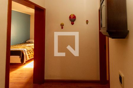 Apartamento à venda com 185m², 3 quartos e 3 vagas Apartamento à venda com 185m², 3 quartos e 3 vagasCorredor